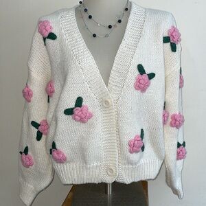 NWT Anthropologie Luna Ivy ivory cream cardigan sweater flower rose size medium.